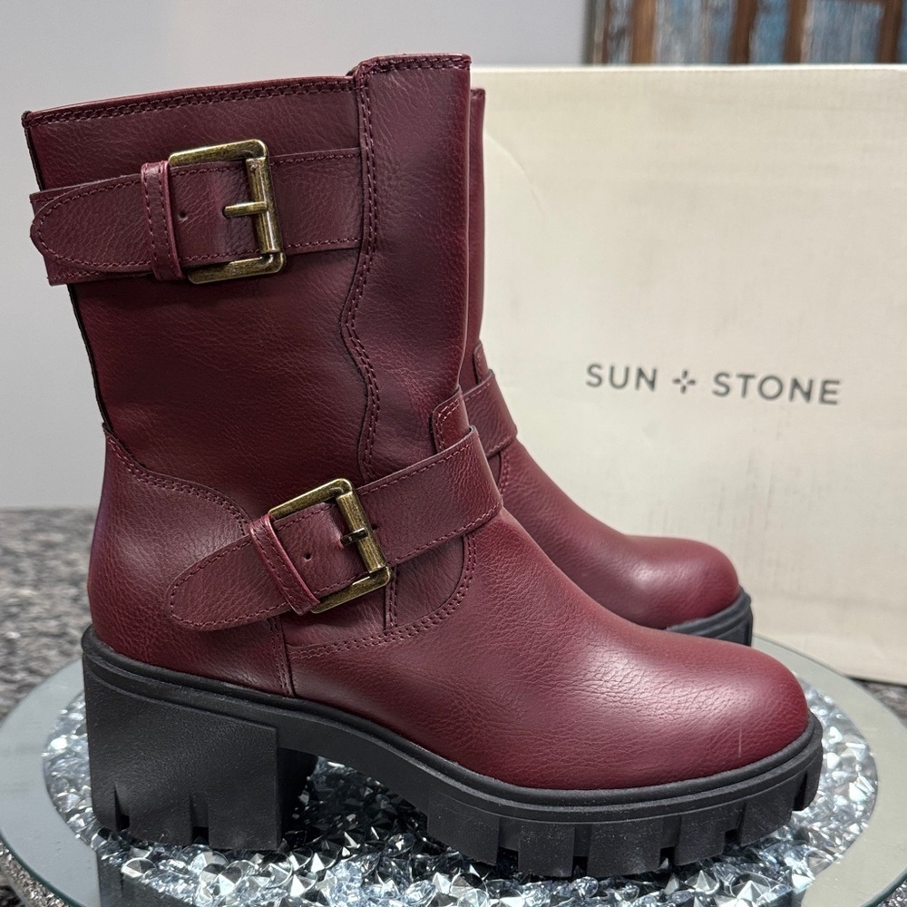 Sun + Stone Women's Burgundy Combat Boots NEW 5 - Picture 3 of 16